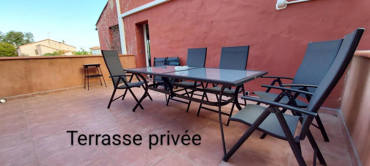 Le Barcares Logement Climatise Pour 6 Personnes, Draps Et Serviettes Non Fournis Air-Conditioned Accommodation For 6 People, Sheets And Towels Not Provided Alojamiento Con Aire Acondicionado Para 6 Personas, Sabanas Y Toallas No Incluidas 외부 사진