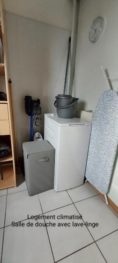 Le Barcares Logement Climatise Pour 6 Personnes, Draps Et Serviettes Non Fournis Air-Conditioned Accommodation For 6 People, Sheets And Towels Not Provided Alojamiento Con Aire Acondicionado Para 6 Personas, Sabanas Y Toallas No Incluidas 외부 사진