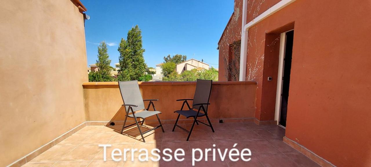Le Barcares Logement Climatise Pour 6 Personnes, Draps Et Serviettes Non Fournis Air-Conditioned Accommodation For 6 People, Sheets And Towels Not Provided Alojamiento Con Aire Acondicionado Para 6 Personas, Sabanas Y Toallas No Incluidas 외부 사진