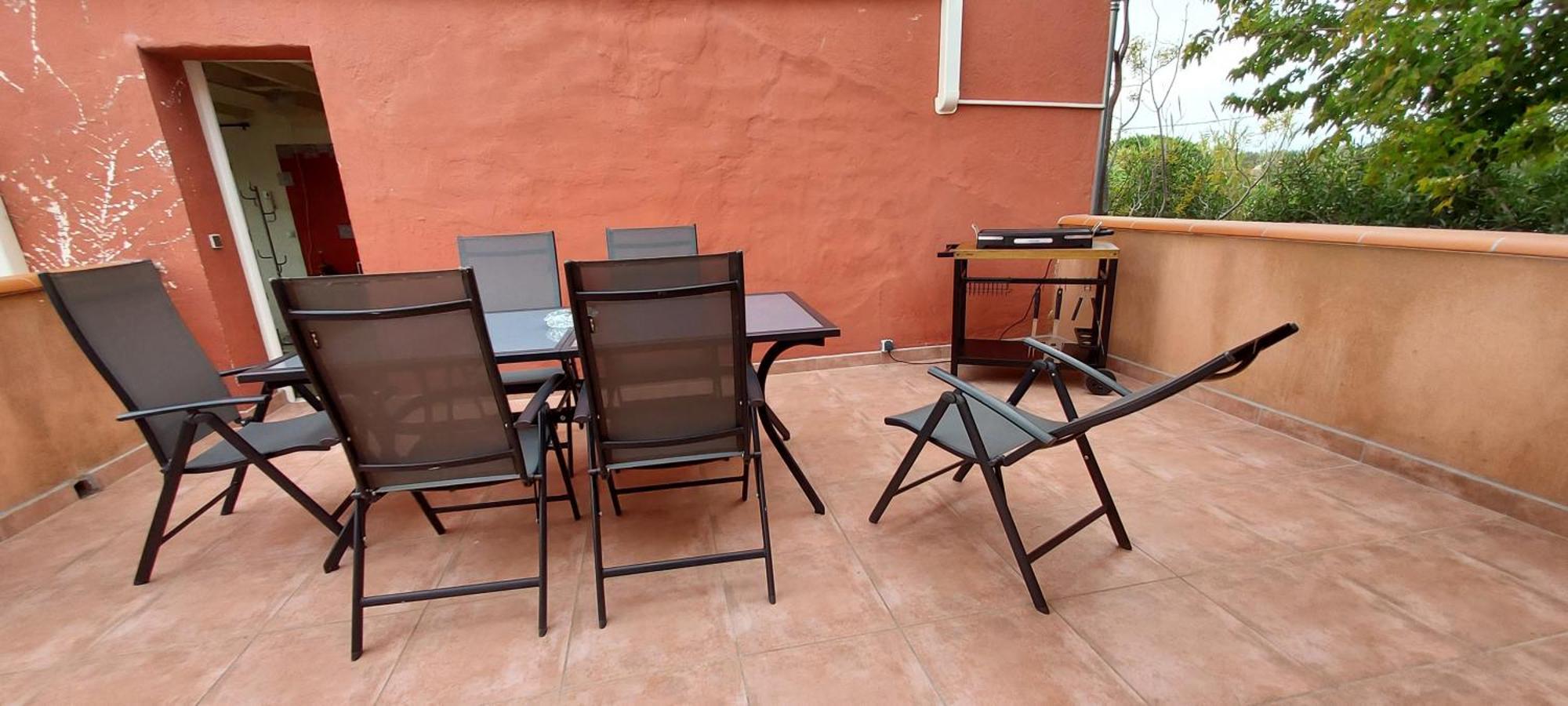 Le Barcares Logement Climatise Pour 6 Personnes, Draps Et Serviettes Non Fournis Air-Conditioned Accommodation For 6 People, Sheets And Towels Not Provided Alojamiento Con Aire Acondicionado Para 6 Personas, Sabanas Y Toallas No Incluidas 외부 사진